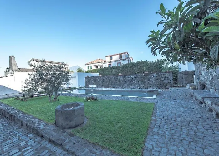 Casa Do Brasao * לאז'ס דו פיקו